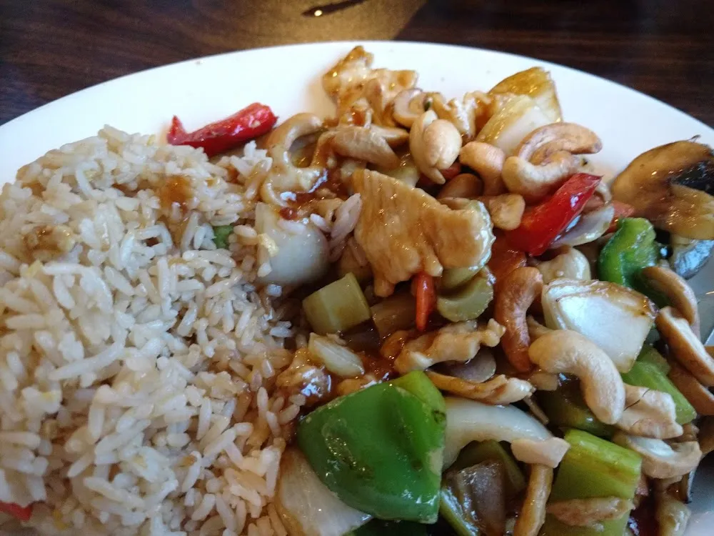 Cashew Chicken